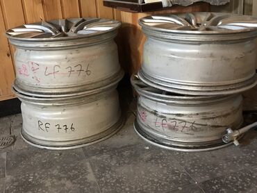 Digər: BMW F10 diskleri; Ölćü-R18; qiymeti 350 azn; götürülmə yeri Mərdəkan