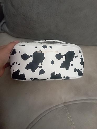 michael kors çanta qiyməti: Makiyaj cantasi .Yenidir.Qiymet 4manat — 2