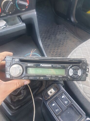 магнитафон на авто: Колдонулган, 1-DIN, Системасыз, Оперативдик эс-тутумсуз ГБ ОЭТ, Камтылган эс-тутумсуз Гб ПЗУ