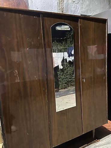 standing mirror: Шифоньер, шкаф для одежды, Б/у, Прямой, Дерево — 1