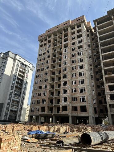 срочно сдаётся квартира: 3 комнаты, 8788 м², Элитка, 14 этаж, ПСО (под самоотделку)