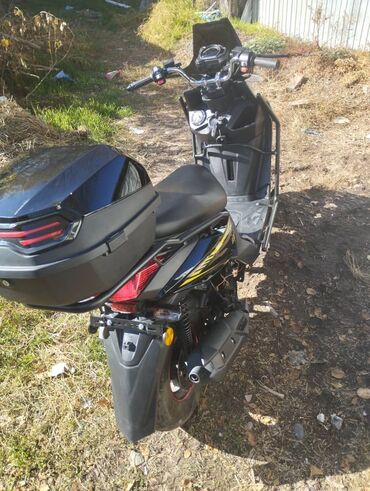 Скутеры: Тип скутера 150 куб. см, Бензин, Новый — 2