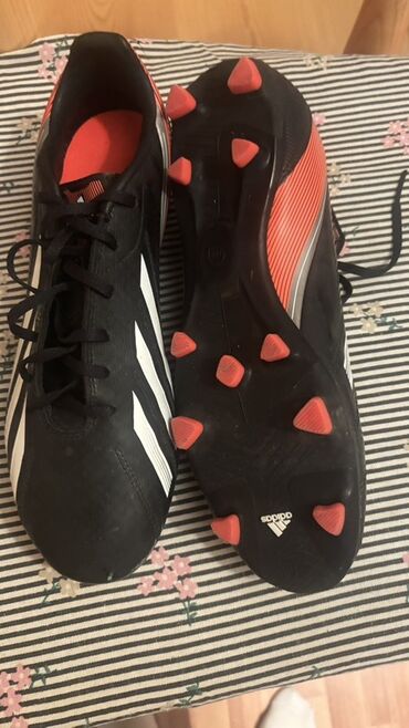 Nərdlər: Butslar Adidas
