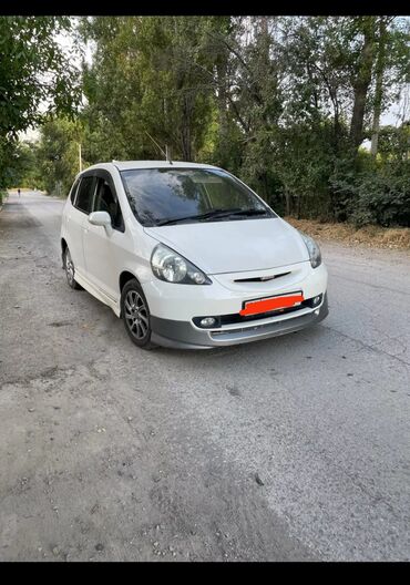 фит 2 кузов: Honda Fit: 2003 г., 1.3 л, Вариатор, Бензин, Хэтчбэк