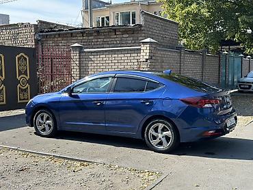 багажник для степ: Hyundai Elantra: 2020 г., 2 л, Бензин, Седан — 1