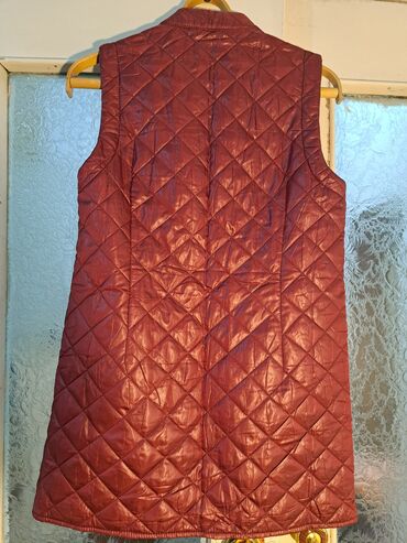 женские кожаные жилетки: Другие жилеты 2XL (EU 44), цвет - Красный