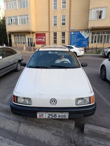 купить мотоблок мтз бу в москве: Volkswagen Passat: 1991 г., 2 л, Механика, Газ, Универсал