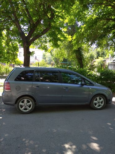 арзан машина расрочка: Opel Zafira: 2006 г., 1.9 л, Автомат, Дизель, Вэн/Минивэн