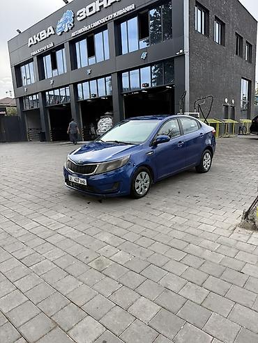 Kia Rio: 2012 г., 1.4 л, Механика, Бензин, Седан