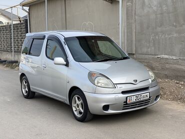 зарядная станция для электромобилей цена: Toyota Funcargo: 1999 г., 1.3 л, Автомат, Бензин, Вэн/Минивэн