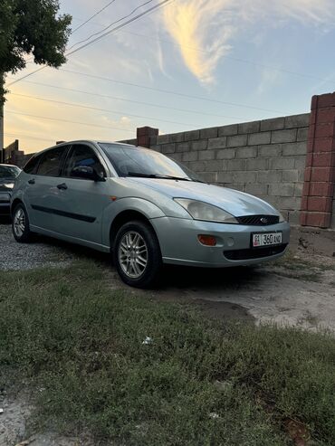 машина срочно сатылат: Ford Focus: 2005 г., 1.8 л, Механика, Бензин, Хетчбек