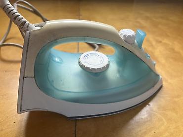 philips ütü: PHILIPS Comfort 1000 buxarlı ütü - Marka/model: Philips Comfort 1000 — 2