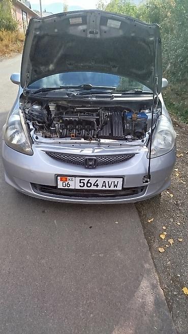 Honda: Honda Fit: 2002 г., 1.3 л, Вариатор, Бензин, Хэтчбэк — 7