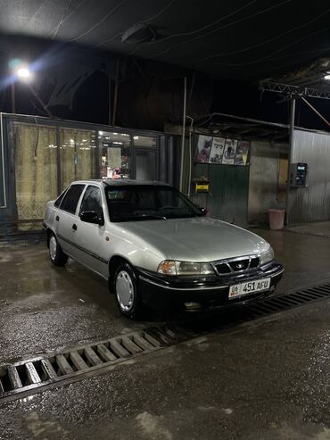 Daewoo: Daewoo Nexia: 2005 г., 1.6 л, Механика, Бензин, Седан