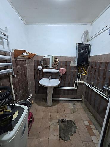 qusar ev satilir: Zeynalabdin Tağıyev, 2 otaqlı, Köhnə tikili, 49 kv. m — 9