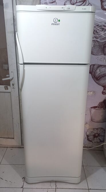 kreditlə soyuducu: 2 qapılı Indesit Soyuducu Satılır, rəng - Ağ