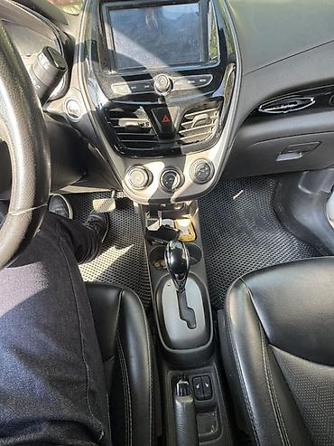 chevrolet camaro: Chevrolet Spark: 2020 г., 1 л, Автомат, Бензин, Хэтчбэк — 4