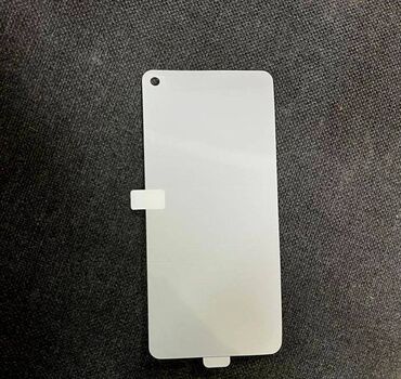 продажа полиэтиленовой пленки: Защитная пленка для Вашего телефона, размер 7,0 см х 15,0 см