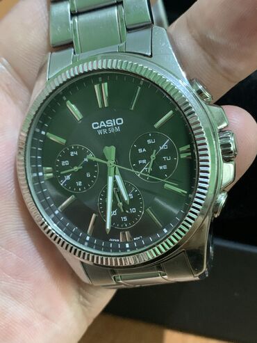 Наручные часы: Часы Casio Japan оригинальные подарили особо и не носил состояние