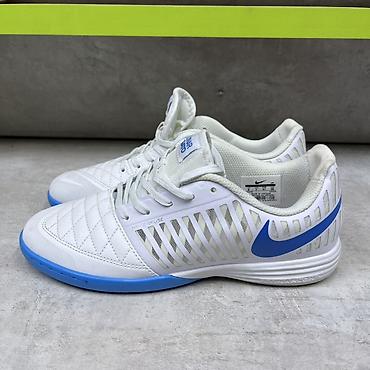 фудболный бутсы: Nike Lunar Gato — футзалки/кроссовки для зала. - Модель: Nike Lunar — 2
