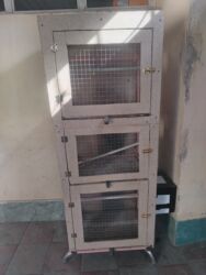 вольер для хаски: 1metr 80sant uzunluqu 55sant eni yaxşı vezyetdedi qusdari legveledim