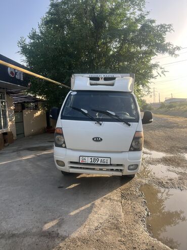 Kia: Kia : 2009 г., 2.5 л, Механика, Дизель, Фургон