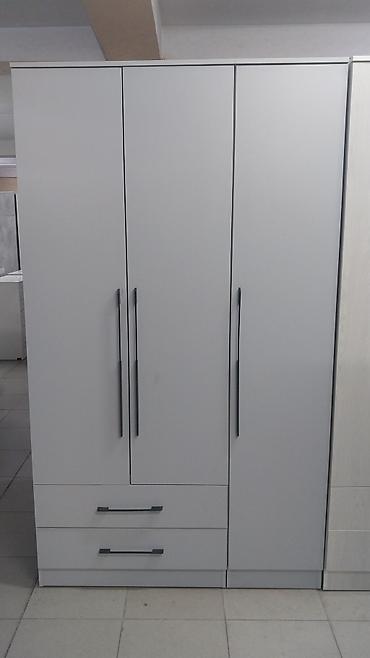 Шифоньеры, шкафы для одежды: Трёхдверный шкаф-/распашной для одежды - Габариты: ориентировочно — 3