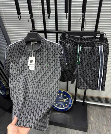 narukvice za svatove: Lacoste Komplet Majica i Sorts odlična kombinacija za letnji izlazak u