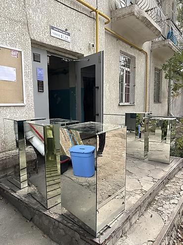 консольный: Зеркальные консоли/стойки из стекла Цена за все 5 штук - — 1