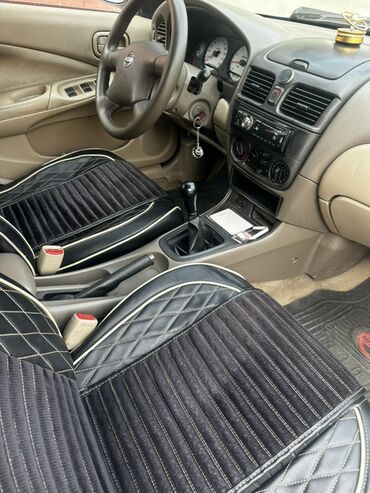 Nissan: Nissan Sunny EX Saloon sedan - Kuzov: ağ rəng, 4 qapılı sedan - — 8