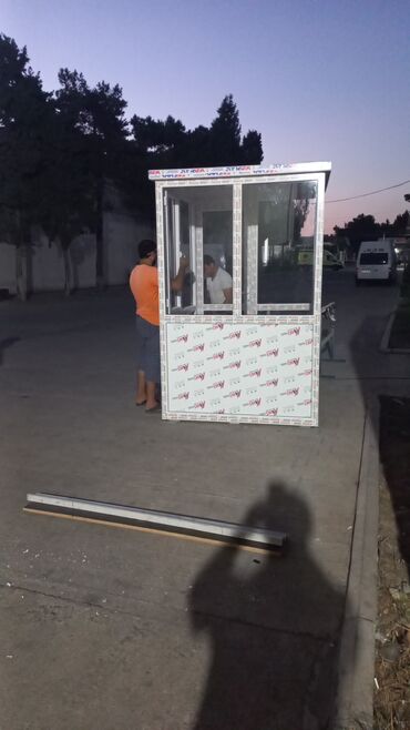 Plastik pəncərələr: Alümi̇ni̇um qapi pəncərə si̇fari̇şi̇. Kəyfi̇yətli. Sərfəli̇ — 17