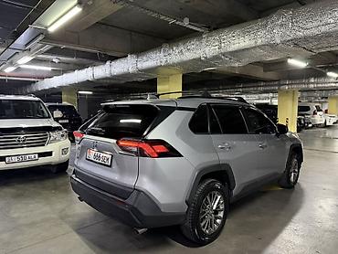 Транспорт: Toyota RAV4: 2019 г., 2.5 л, Автомат, Бензин, Кроссовер — 6