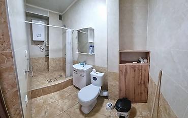 Аренда офисов: Ошский рынок Сдается офис Площадь: 65м2 5-этаж 1 линия С мебелью — 3