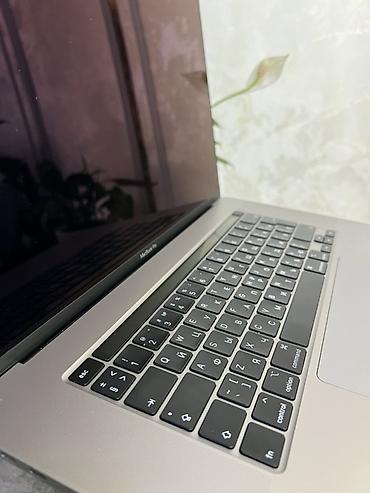 Ноутбуки Apple (MacBook): Для программирования, Б/у, Intel Core i9, ОЗУ, RAM: 16 ГБ — 14