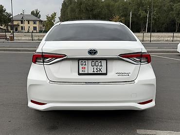 Продажа авто: Toyota Corolla: 2023 г., 1.8 л, Вариатор, Гибрид, Седан — 6