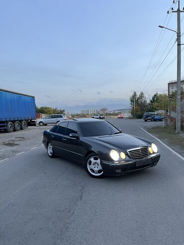 Mercedes-Benz: Mercedes-Benz E-Class: 2002 г., 3.2 л, Автомат, Бензин, Седан