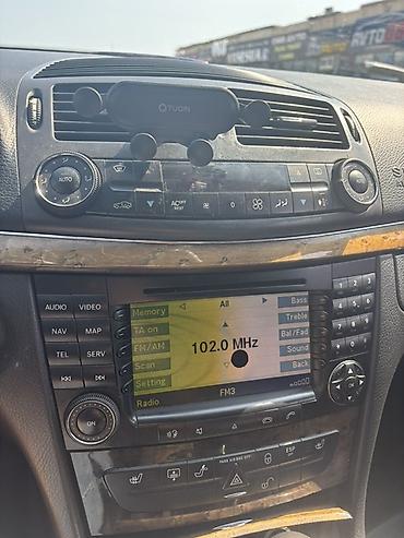 starter mersedes: Mercedes-Benz W211 üçün orijinal MMI/COMAND multimedia ekranı, tam — 1