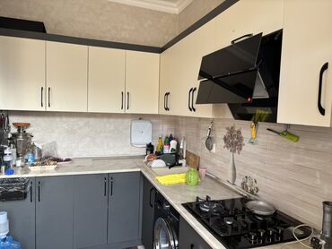 Həyət evləri və villaların satışı: 🏡 TƏCİLİ SATILIR — TAM ƏŞYALI - KUPÇALI YENİ EV! Xaricə köçməklə — 10