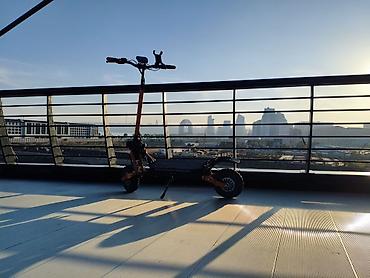 Elektrikli samokatlar: İşlənmiş Elektrik samokat 11", > 1000 Vt, > 45 km/s, Ünvandan götürmə — 1