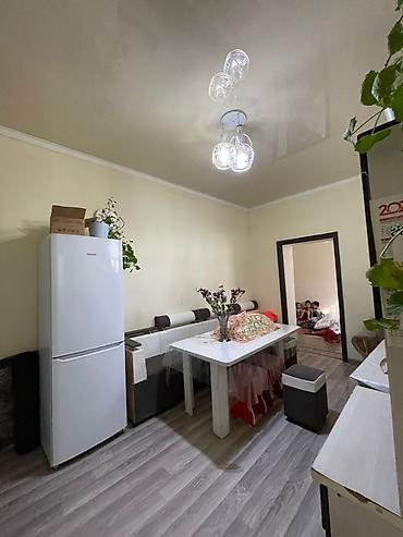 Продажа барачных домов: Продаётся часть жилого дома с отдельным входом. - Планировка — 8