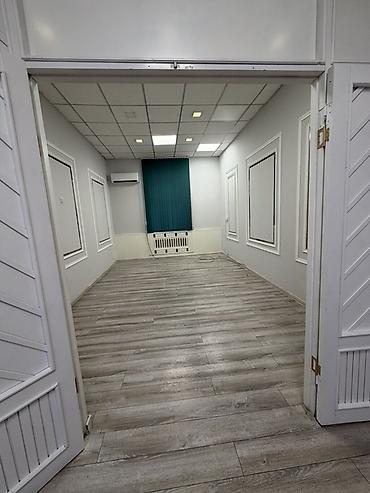 Сдаю Часть офиса: Сдаю Колл-центр, 93 м², С ремонтом, С высокими потолками