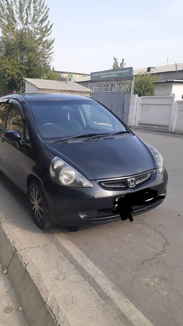 авто рынок: Honda Fit: 2002 г., 1.3 л, Вариатор, Бензин, Хетчбек