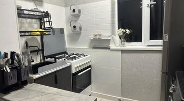 продам квартиру собственник: 2 комнаты, 52 м², 105 серия, 8 этаж, Евроремонт
