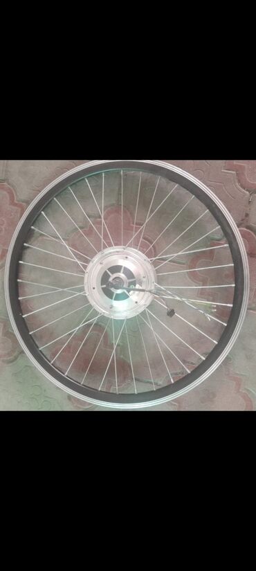 колесо для велика: Колесо от электровелосипеда б/у 26 размер.36v Цена договорная. Звоните