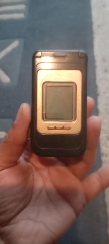 Nokia 7390 Retkost. Sim-Free,Telefon radi na svim mrežama i potpuno