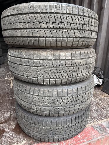 Шины: Шины 215 / 60 / R 16, Зима, Б/у, Комплект, Легковые, Япония, Bridgestone