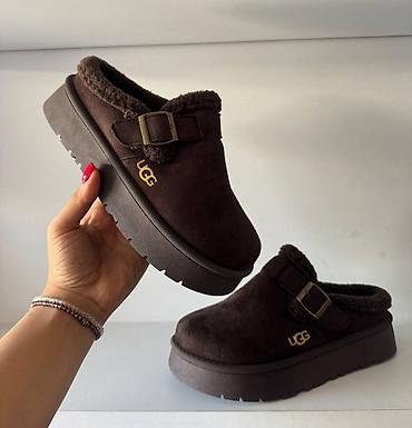 UGG papuce
36 do 41 za samo 3500 din na lalafo.rs UGG papuce
36 do 41 za samo 3500 din