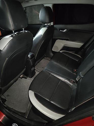 e star: Kia Stonic: 2018 г., 1.6 л, Робот, Дизель, Кроссовер — 7