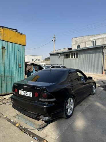 Lexus: Lexus IS: 2003 г., 2 л, Автомат, Бензин, Седан