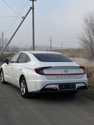 Hyundai: Hyundai Sonata: 2021 г., 2 л, Автомат, Газ, Седан — 6